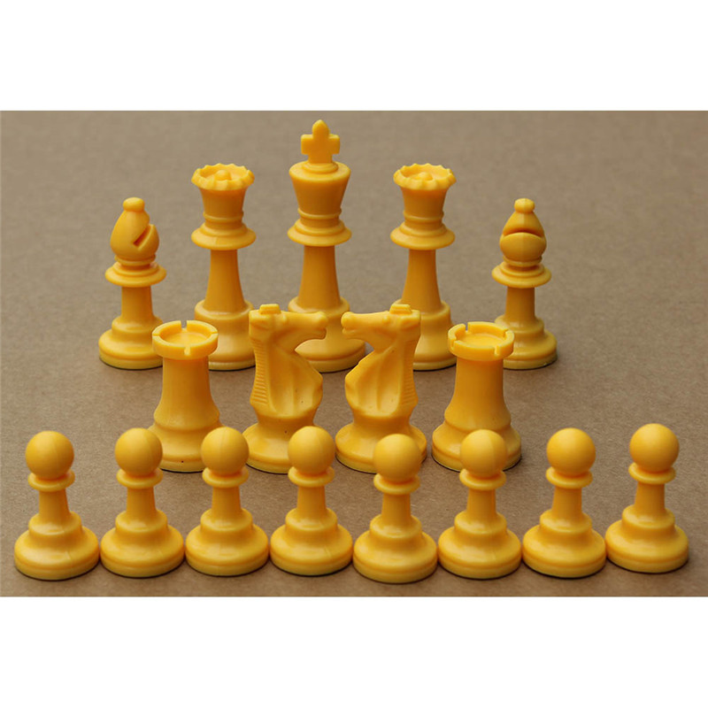 Peças de xadrez de plástico co - Board Game Queen avaliação e preço